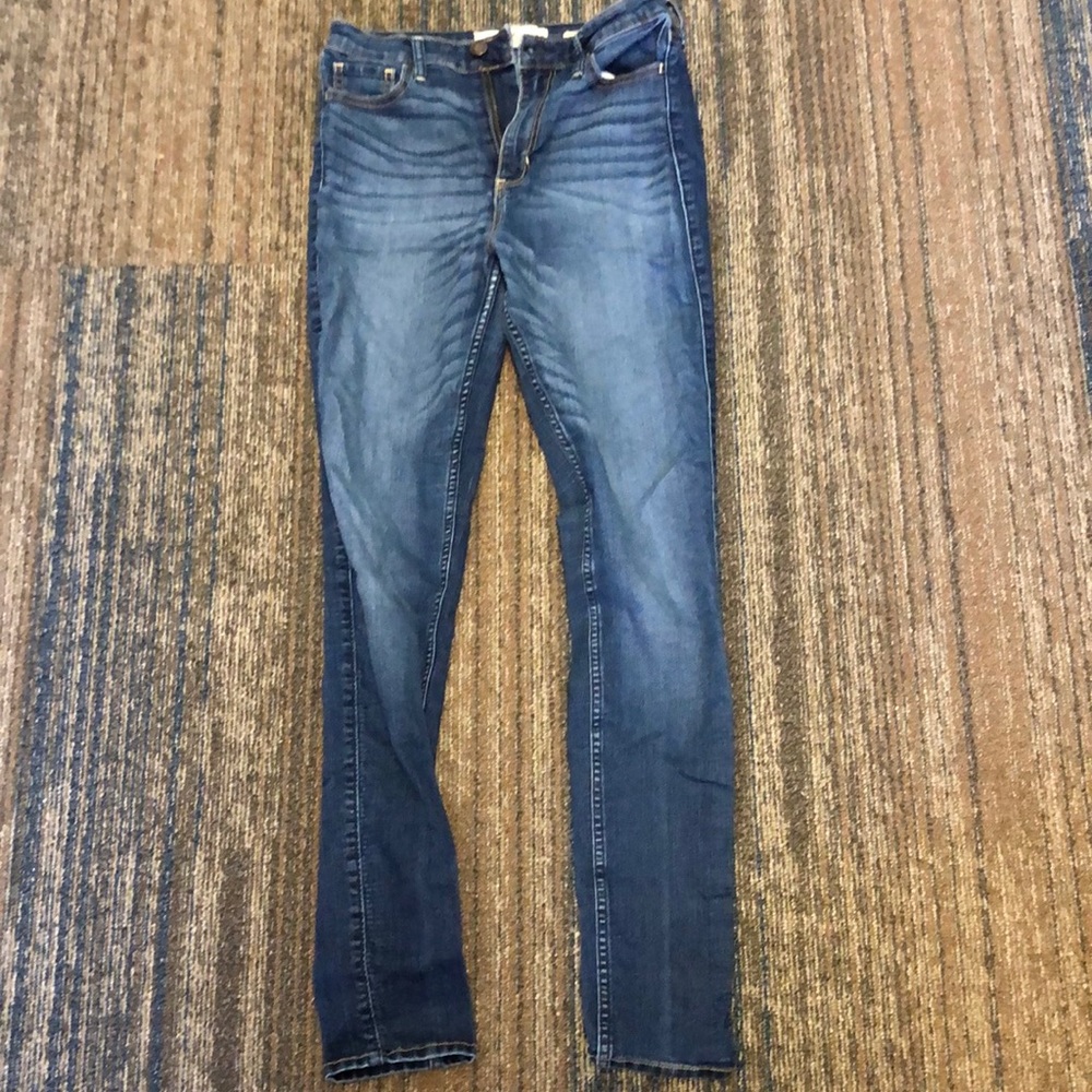 Women’s jeans